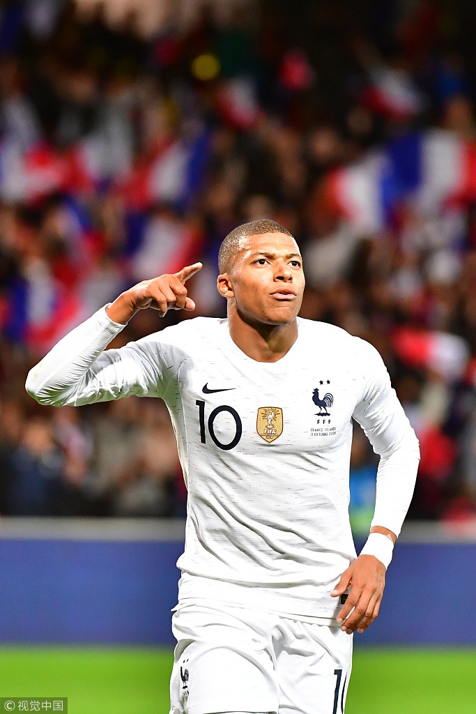 [NBA]布朗30分 凯尔特人战胜骑士