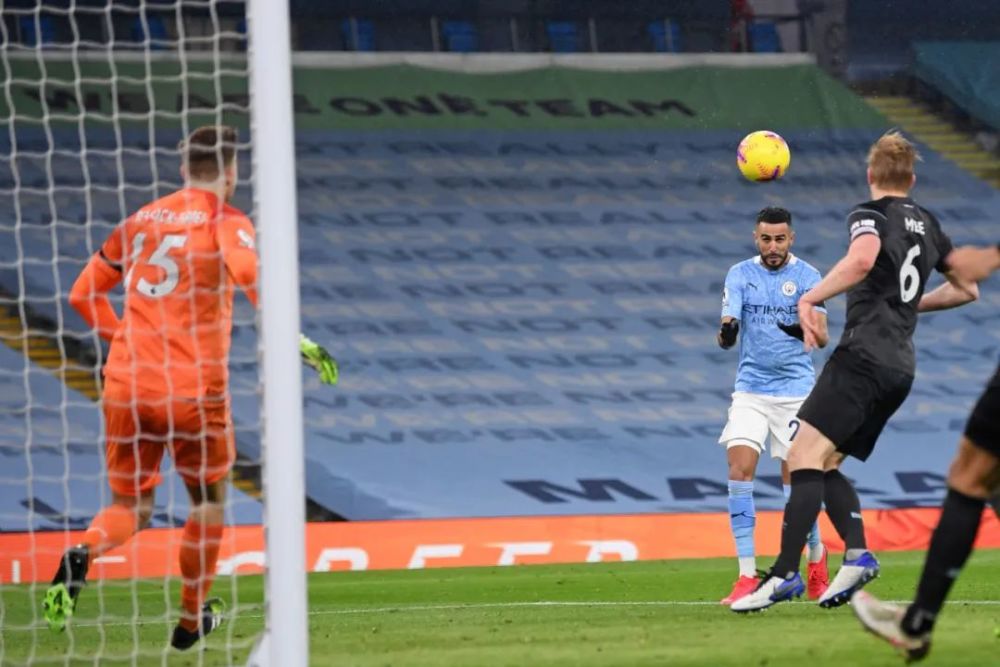 独行侠安东尼-戴维斯拒绝手术：伤病隐忧与未来悬念