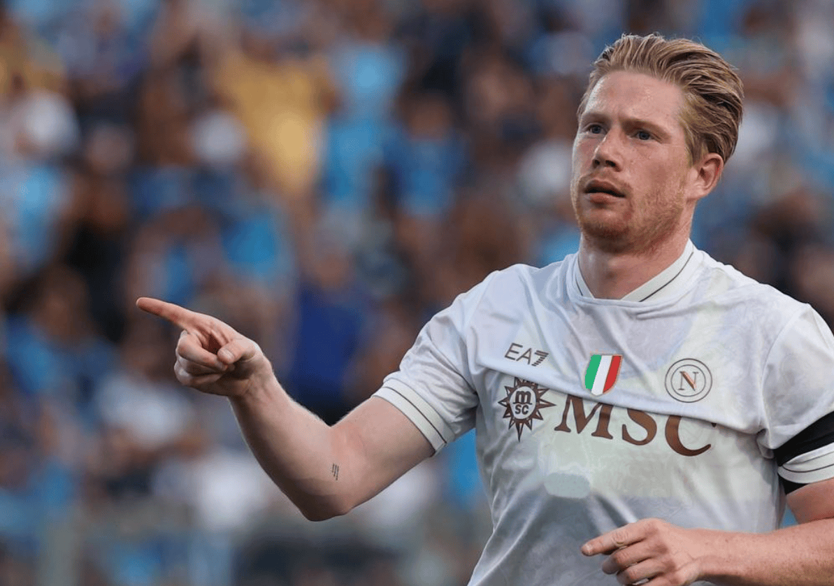 足球电竞嘉年华点燃夏日激情