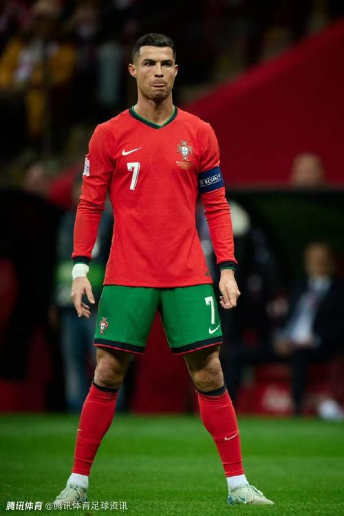 [法甲]巴尔科拉传射建功 登贝莱替补双响