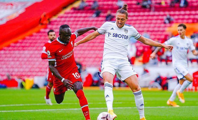 [中超]朱辰杰送点特谢拉制胜 申花3-2逆转海牛登顶