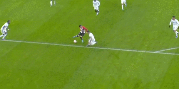 “内鬼”归期一笙挨个送，小胖独木难支！AG3-0复仇狼队锁定胜者组：有一诺的“红狼大战”变难看了